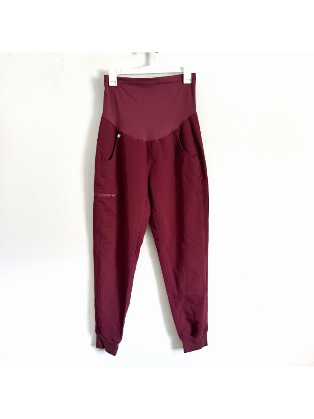 FIGS Zamora Burgundy Maternity Scrub Pants Women’s Size XS Petite Elastic Band